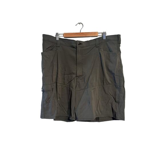 Wrangler Outdoor Series Nylon Flat Front Cargo 9" inseam Shorts Size 42 - Picture 1 of 6